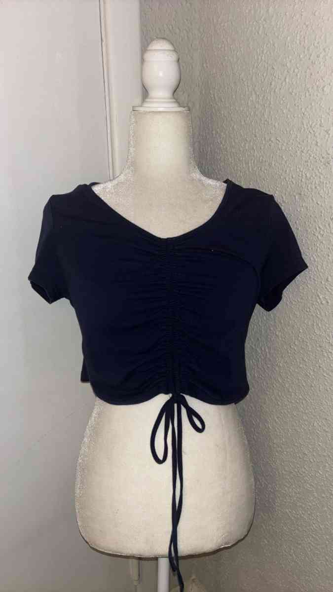 SHEIN Navy Shirred Tie Front Crop Top Size L - Atlanta, Georgia
