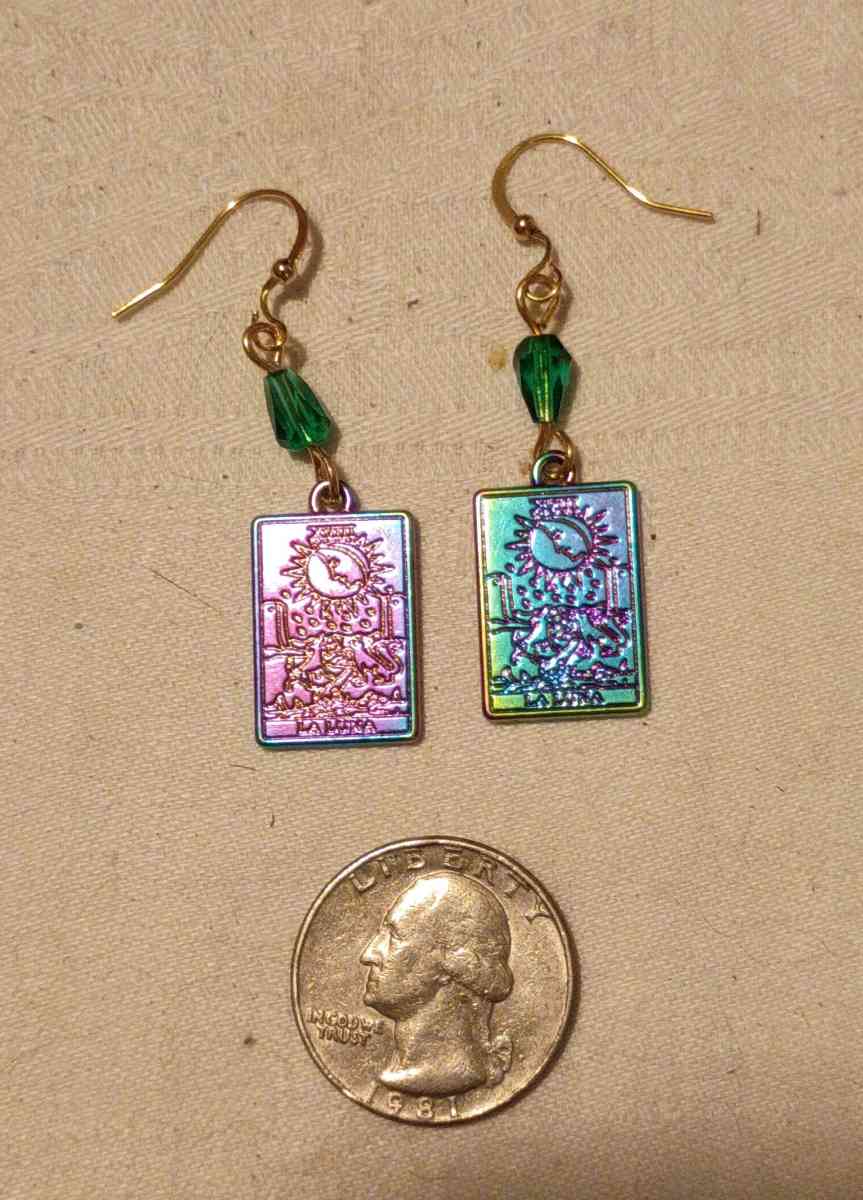 Handmade iridescent tarot earrings The Moon - Brick, New Jersey - FleaMarketBay