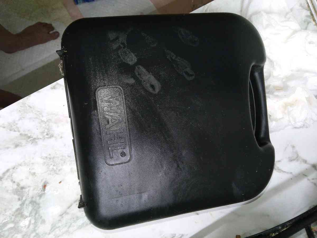 Wahl Clipper - Flint, Michigan