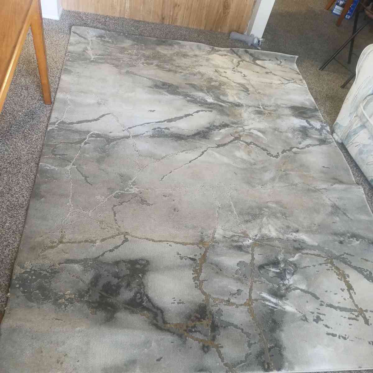 alfombra ocupa espacio 40 OMO - Alachua, Florida - FleaMarketBay