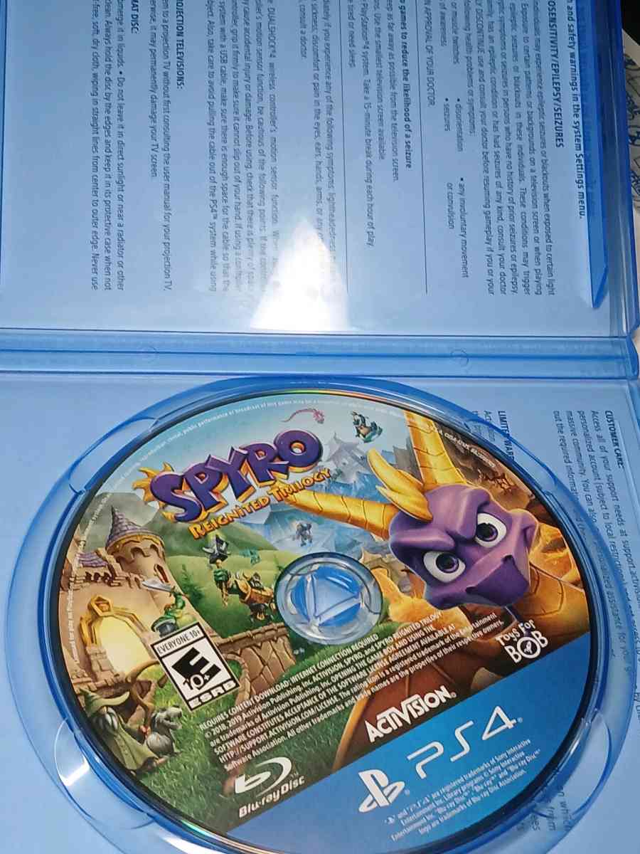 PS4 GAME INCLUDES 3 GAMES IN IT - Kennewick, Washington - FleaMarketBay