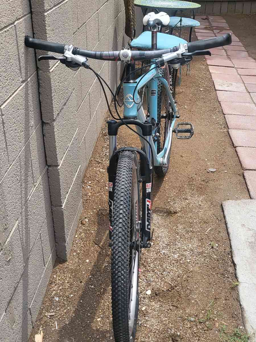 Gary Fisher Paragon Genesis Bike - Las Vegas, Nevada - FleaMarketBay