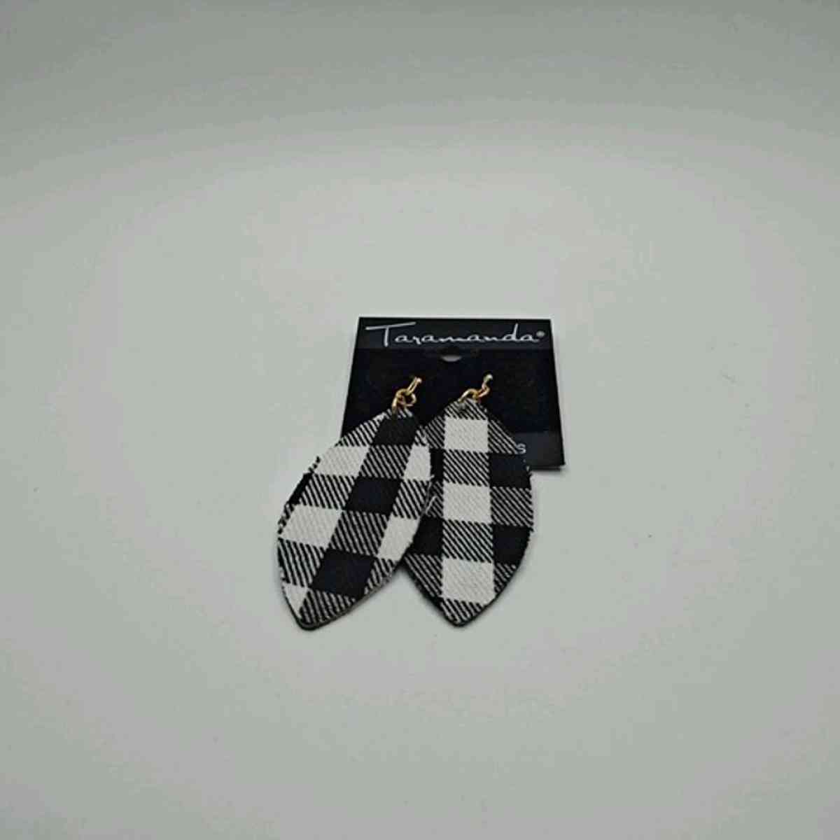 Buffalo Check Earrings Hunters Feather Leaf Metal Jewelry WH - Alicia, Arkansas - FleaMarketBay