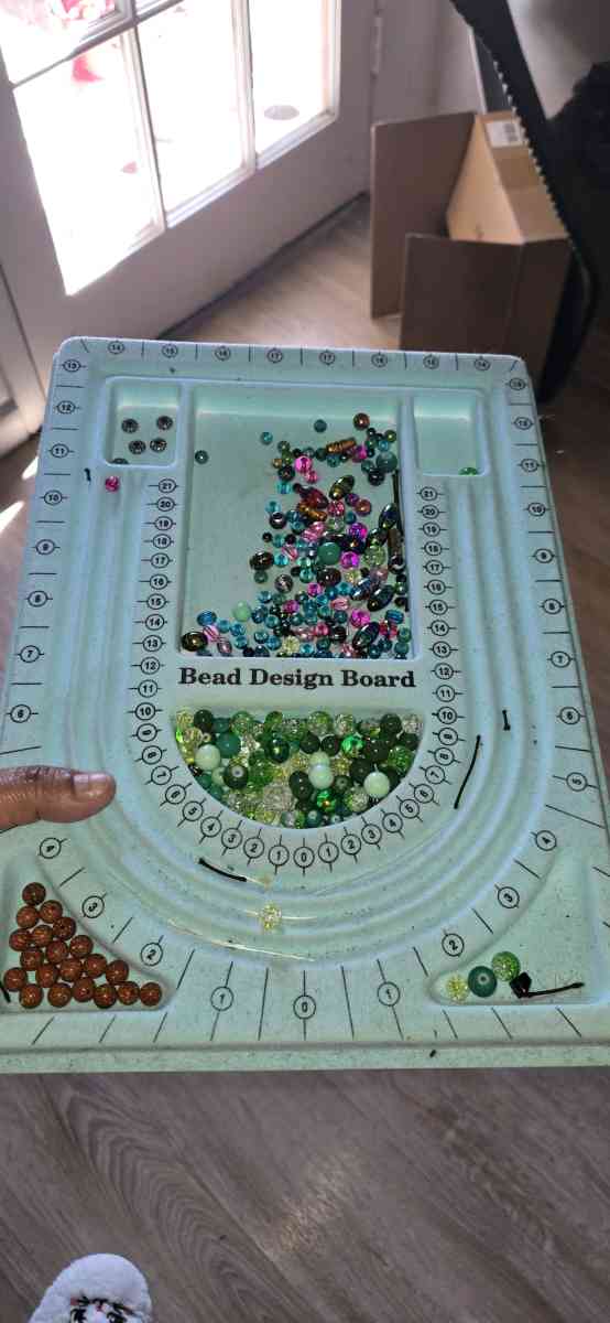 Beading stuff - Orlando, Florida - FleaMarketBay