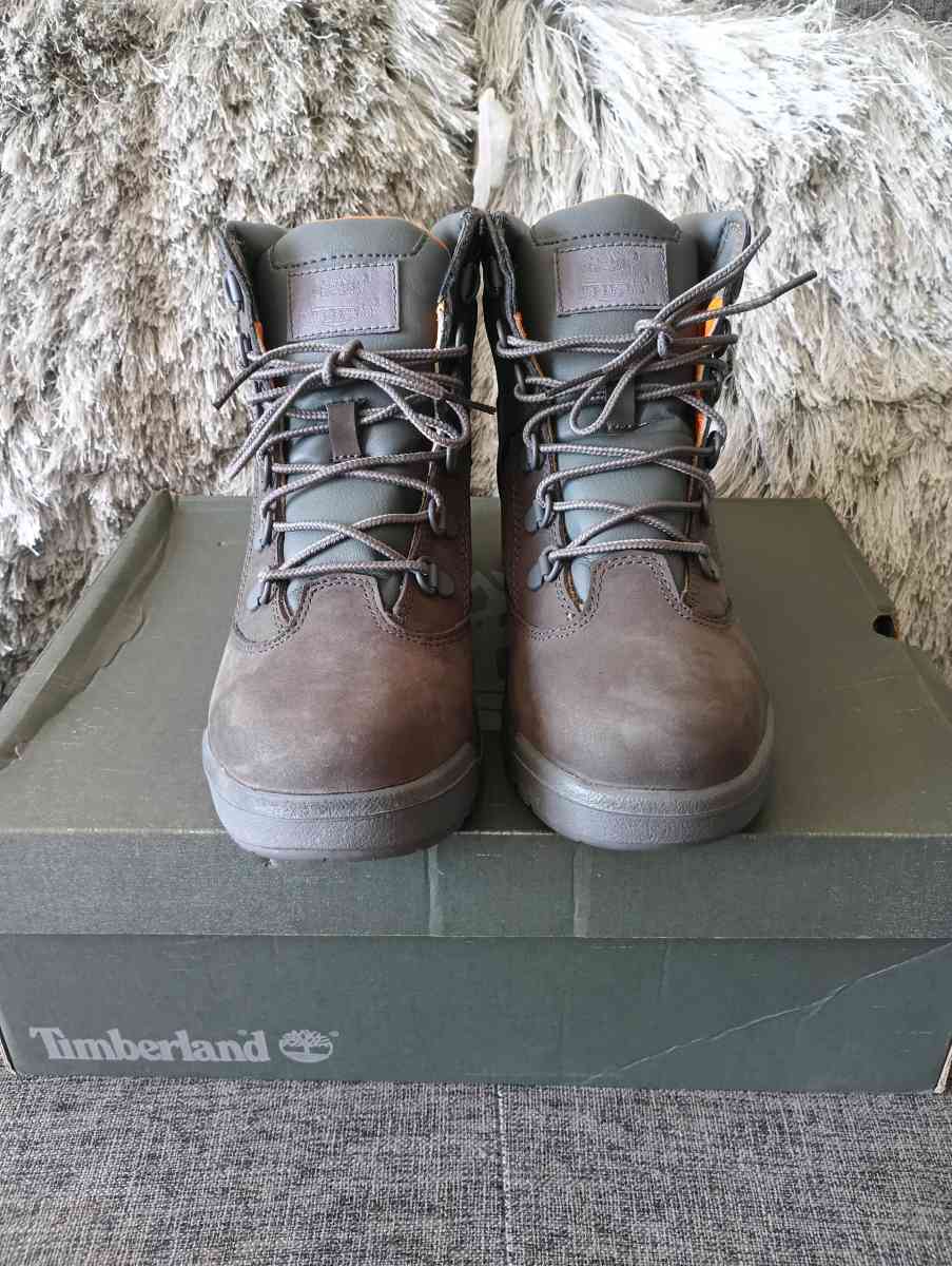 Timberland Gray Nubuck Lace Up Waterproof Ankle Boots  Size - Frostproof, Florida - FleaMarketBay
