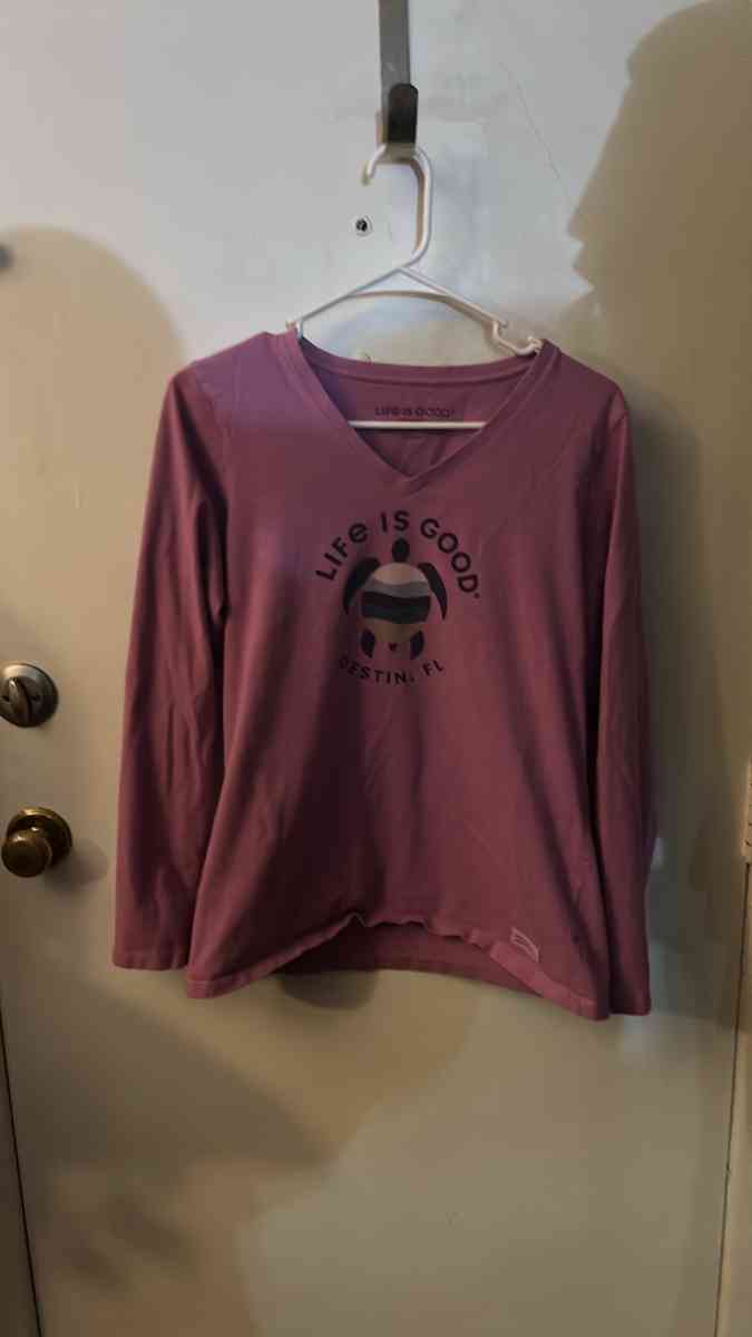 Life Is Good Crusher Tee Size M - Atlanta, Georgia - FleaMarketBay
