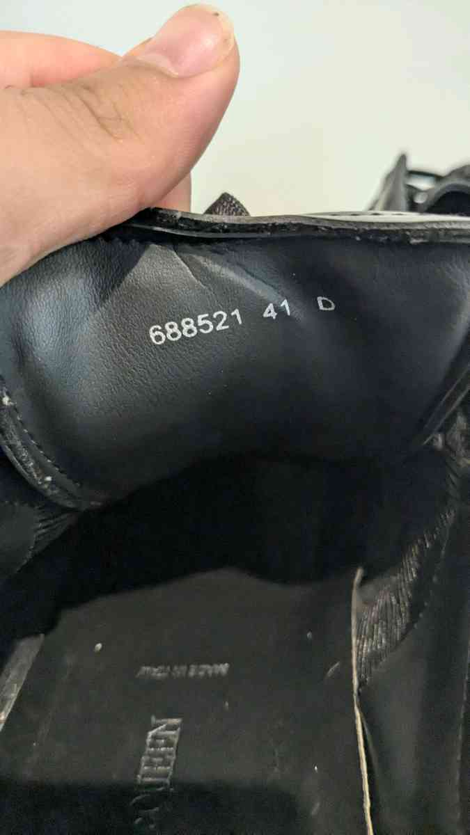 Alexandra McQueen - Silver Spring, Maryland - FleaMarketBay