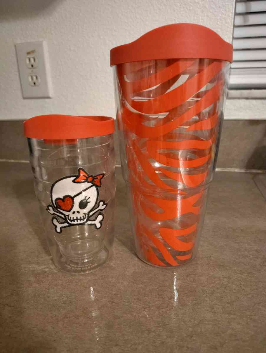 matching mommy and me Tervis cups - Kissimmee, Florida