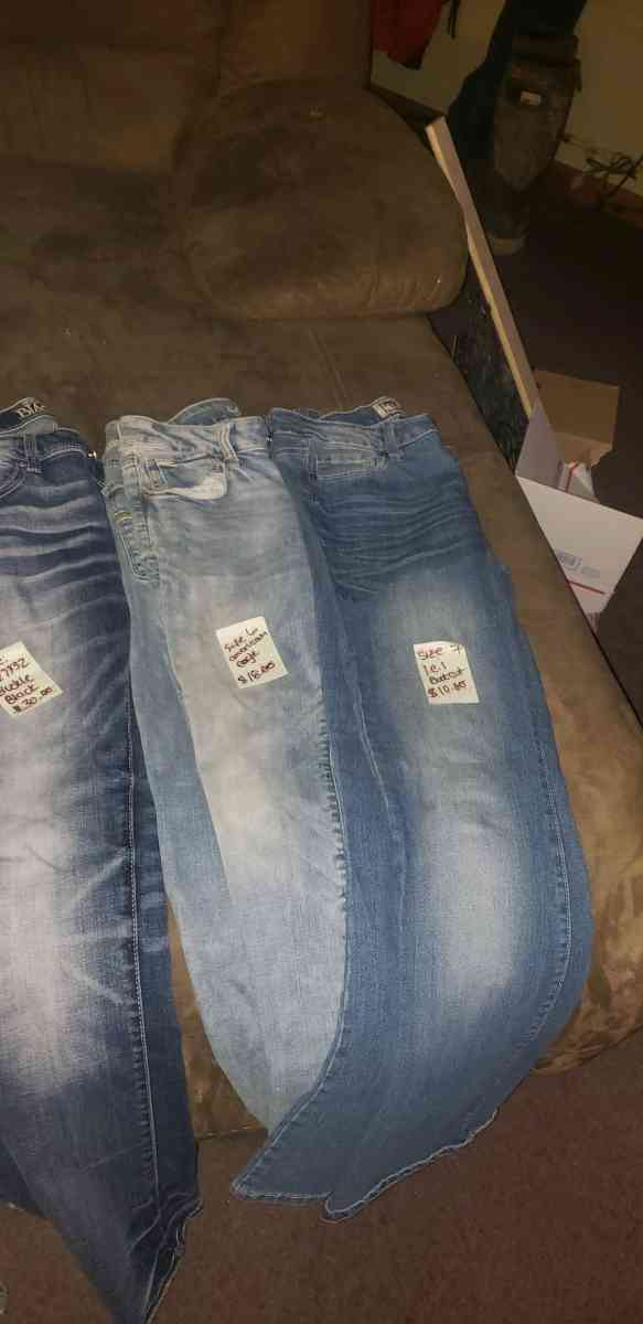 all size jeans - Rushville, Missouri - FleaMarketBay