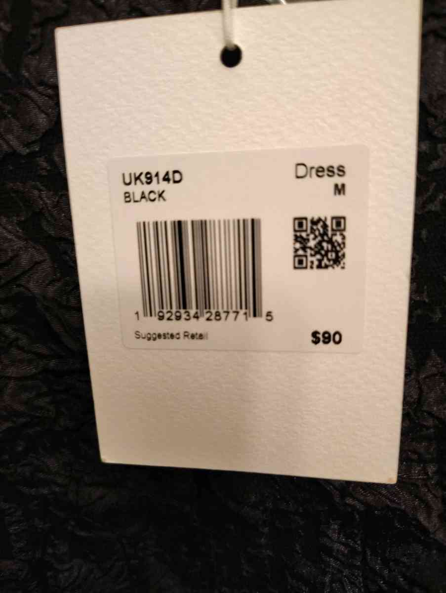 black satin cream puff poofy bottom dress with satin liner - Kissimmee, Florida