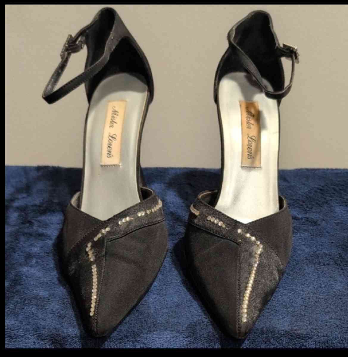 Black Womens Shoes  size 10 medium - Baltimore, Ohio