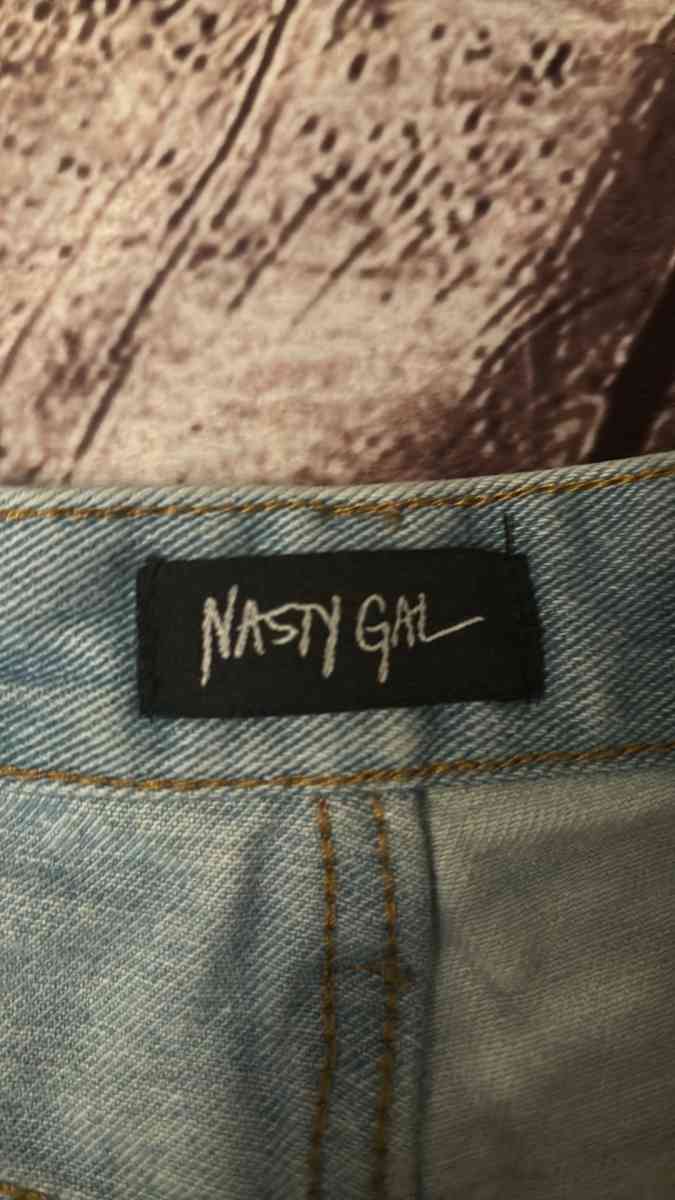 Nasty Gal Two Tone Straight Leg Denim Jeans - Atlanta, Georgia - FleaMarketBay