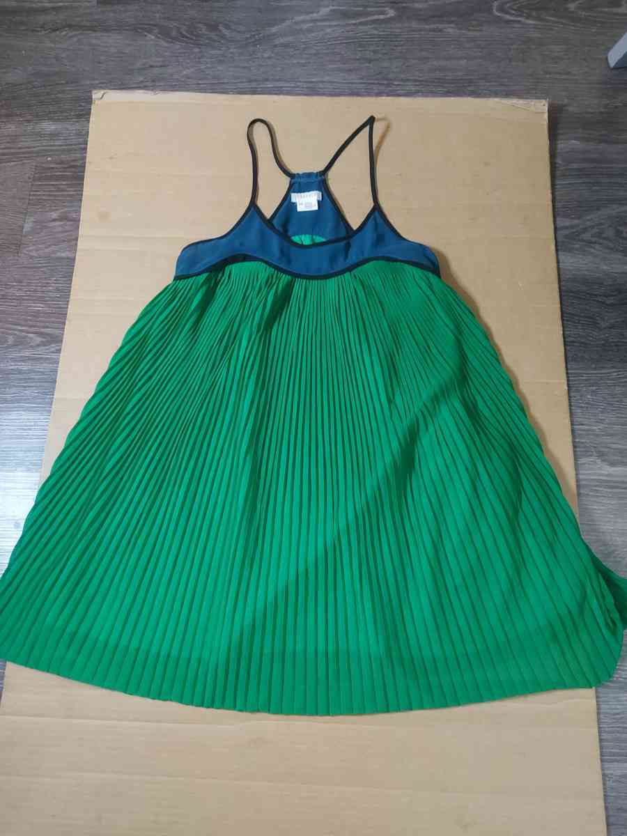 Urban Outfitters Cooperative Pleated GreenBlue Color Block T - Atlanta, Georgia - FleaMarketBay