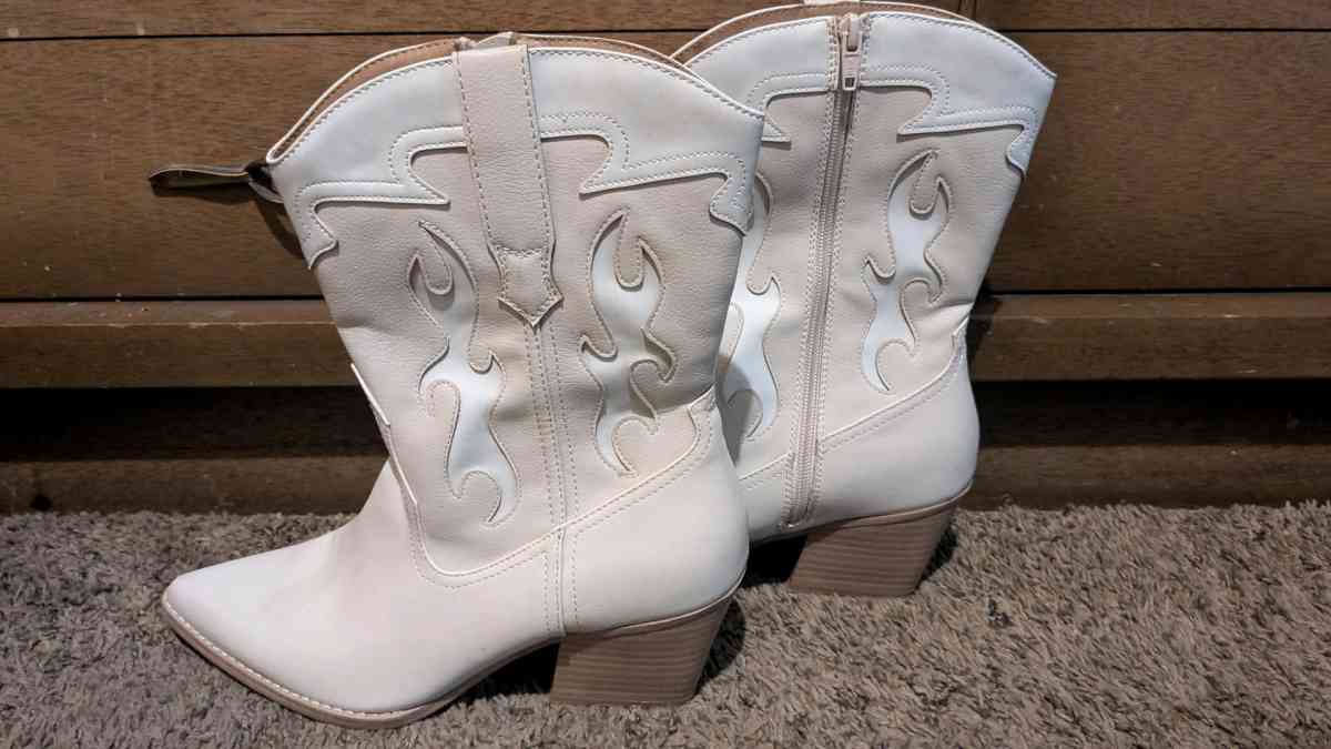 shoes - Lincolnton, North Carolina