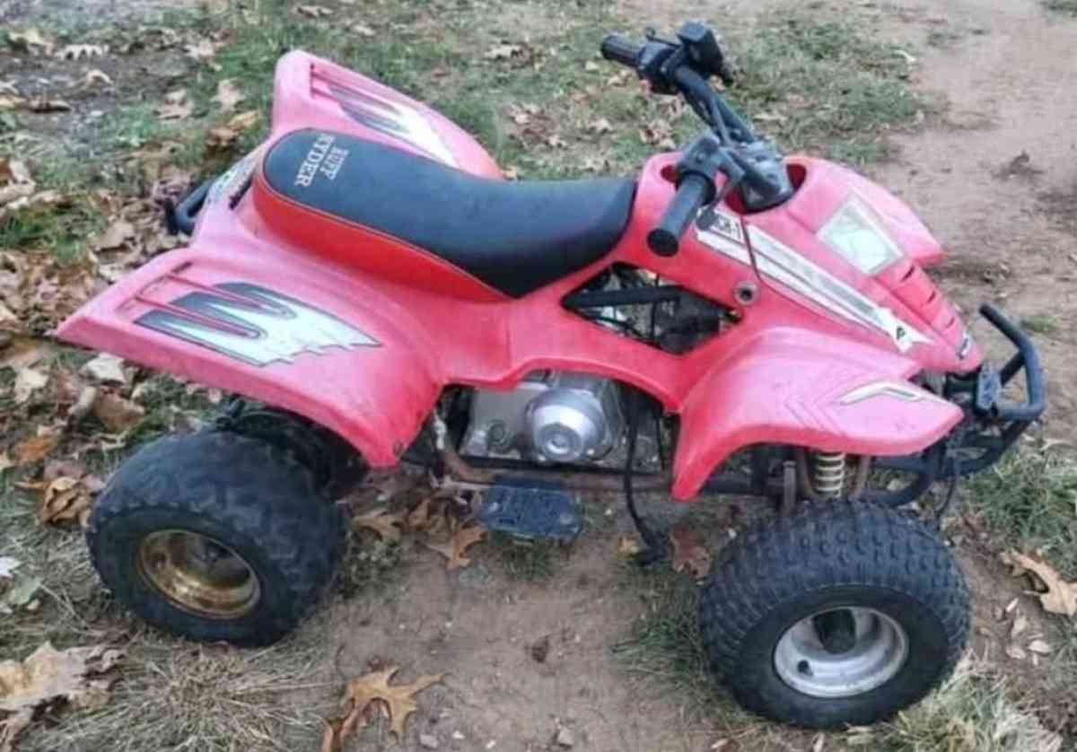 Parts ATV 110cc - Northford, Connecticut - FleaMarketBay