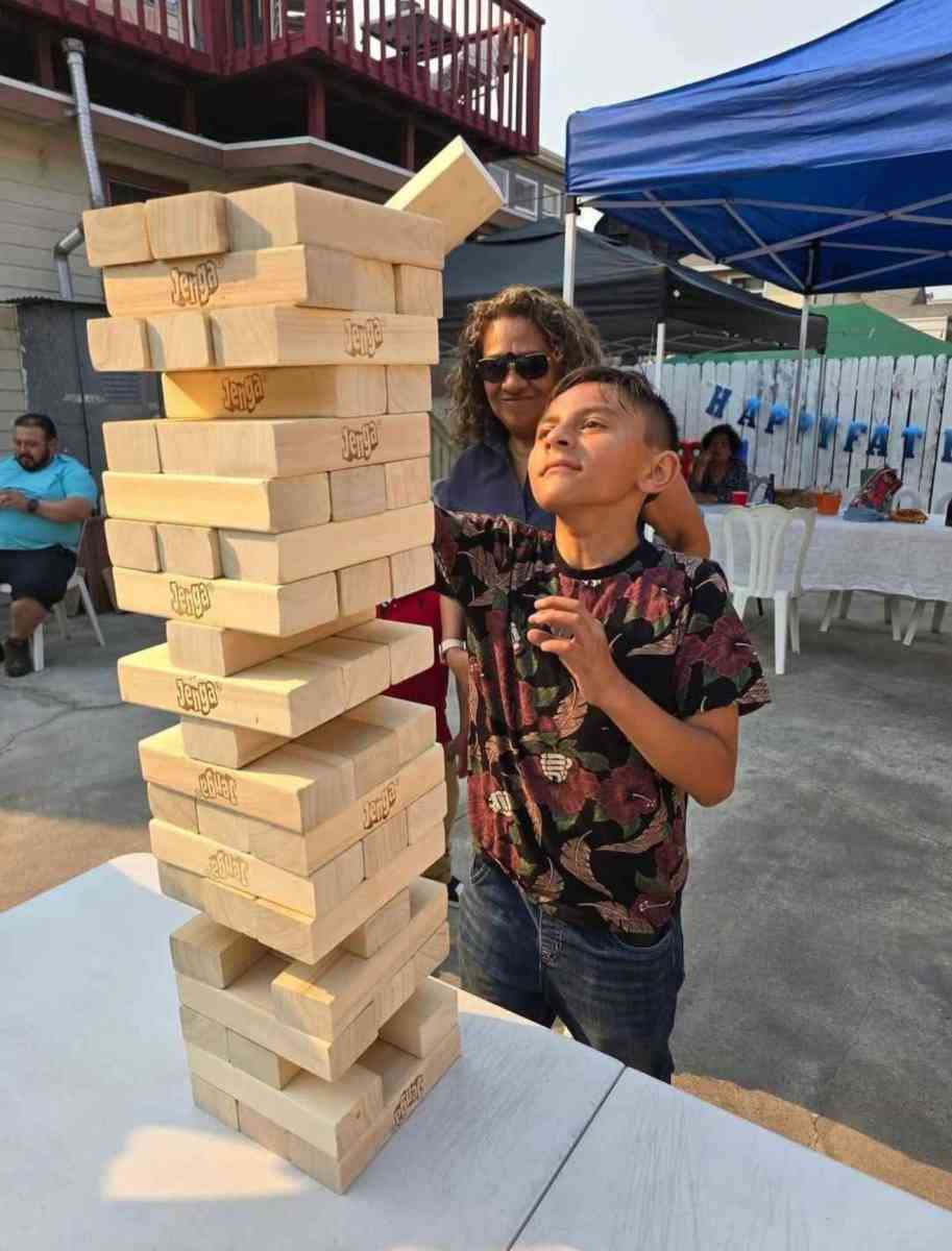 Games rental - El Monte, California - FleaMarketBay