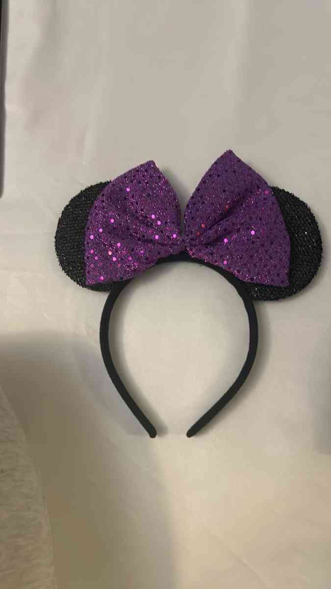 Minnie Mouse Ears Polka Dot Sparkly - Atlanta, Georgia - FleaMarketBay