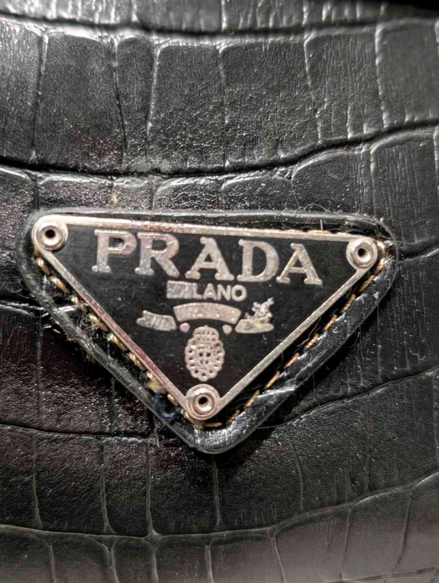 Prada Black Leather Purse with Structured Design - Baltimore, Ohio - FleaMarketBay