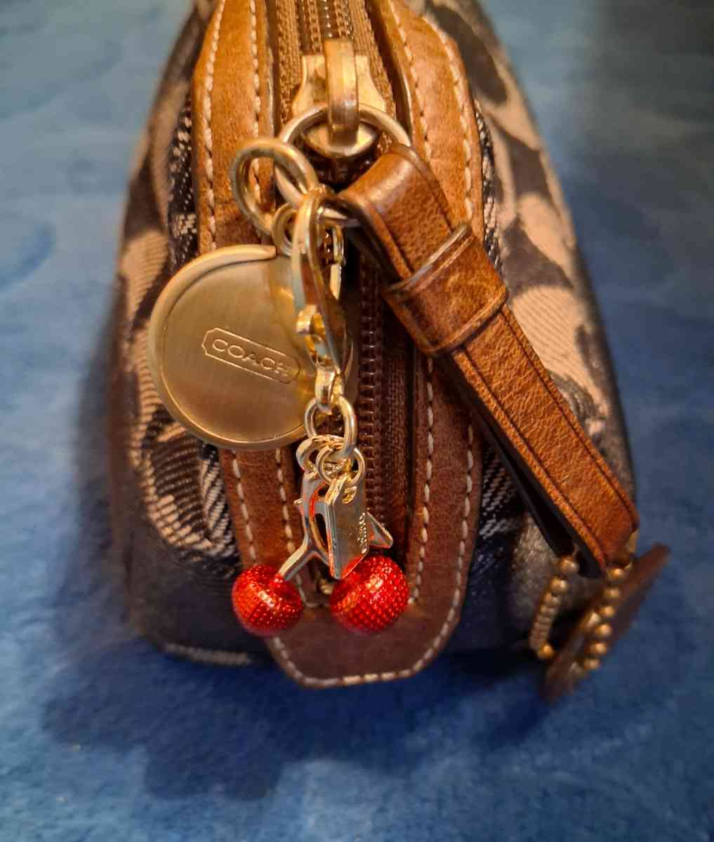 COACH MINI RED CHERRY GOLD TONE BAG CHARM  KEYCHAIN - Elysburg, Pennsylvania - FleaMarketBay