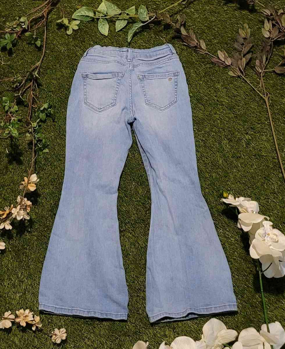 Light Wish Kids Flare Jeans - Baltimore, Maryland - FleaMarketBay