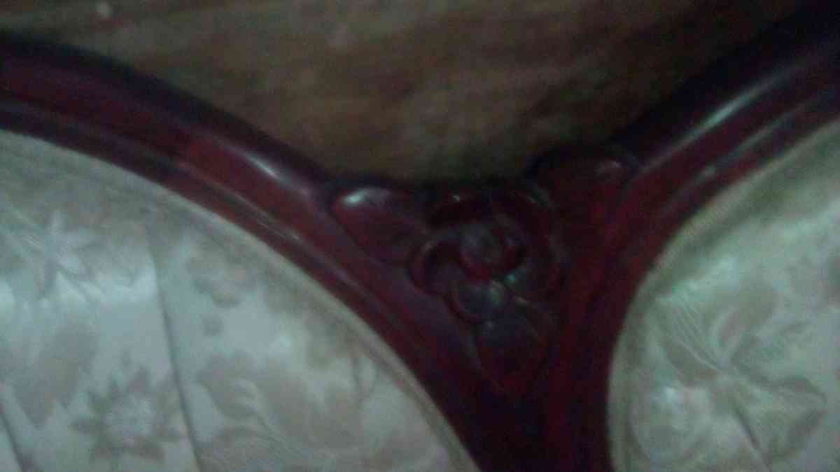 1512 victorian rose wood sofa - Memphis, Tennessee - FleaMarketBay