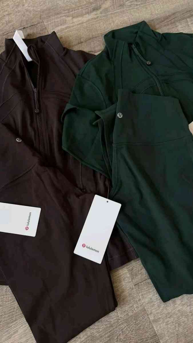 Lululemon Sets - San Diego, California - FleaMarketBay