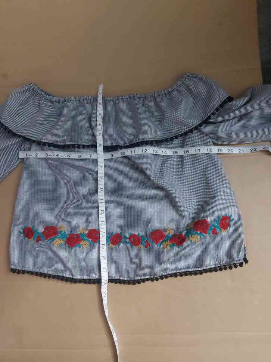 Bleuh Ciel Embroidered Gingham Boho Top BlackWhiteRed Size S - Atlanta, Georgia - FleaMarketBay