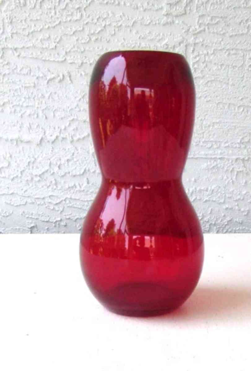 Vintage Red Blown Glass Vase  Ruby Red Glass Vase  Gourd Sha - Bradenton, Florida - FleaMarketBay