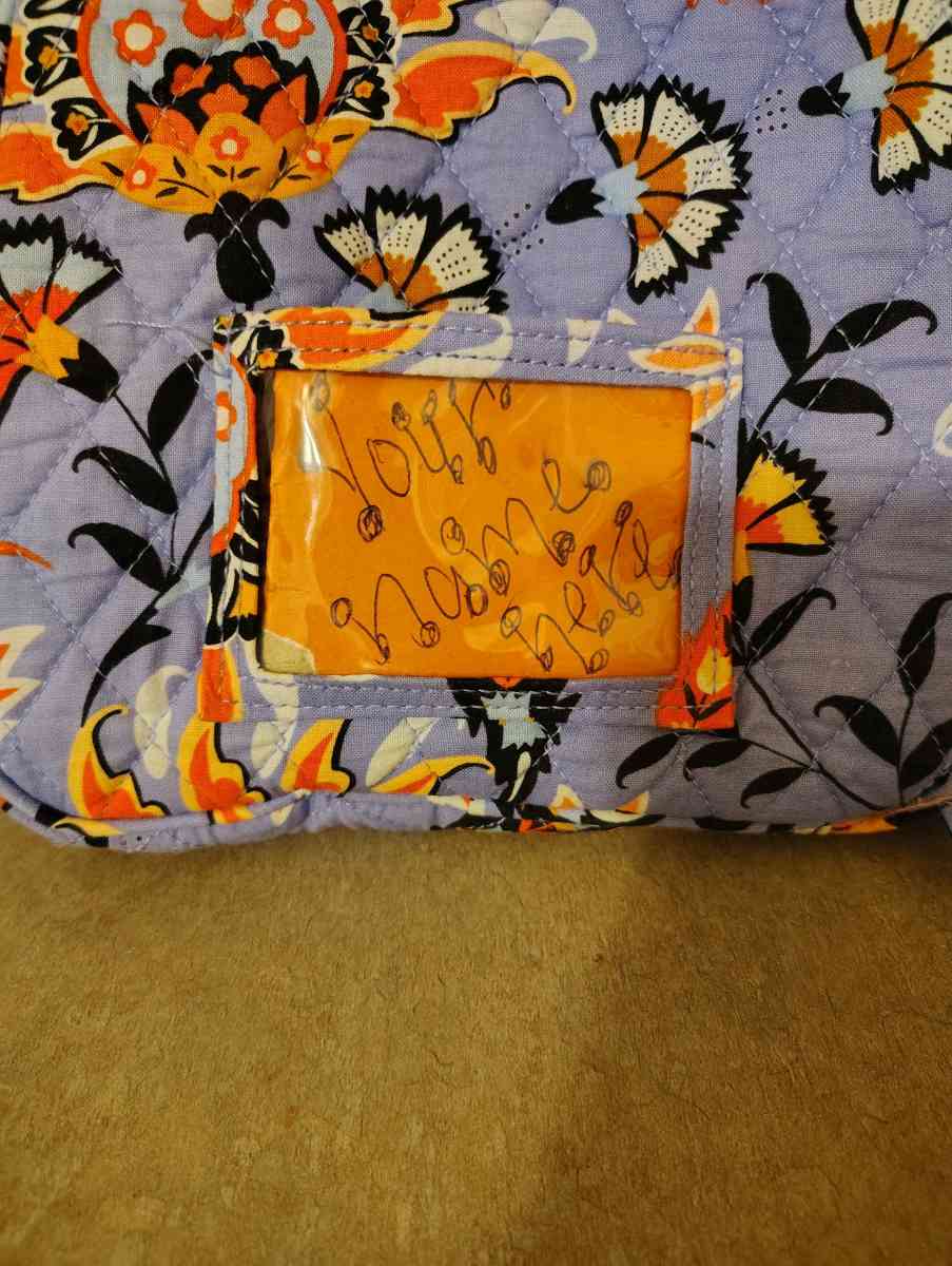 brand new Vera Bradley iconic Paisley lunch box - Kissimmee, Florida - FleaMarketBay