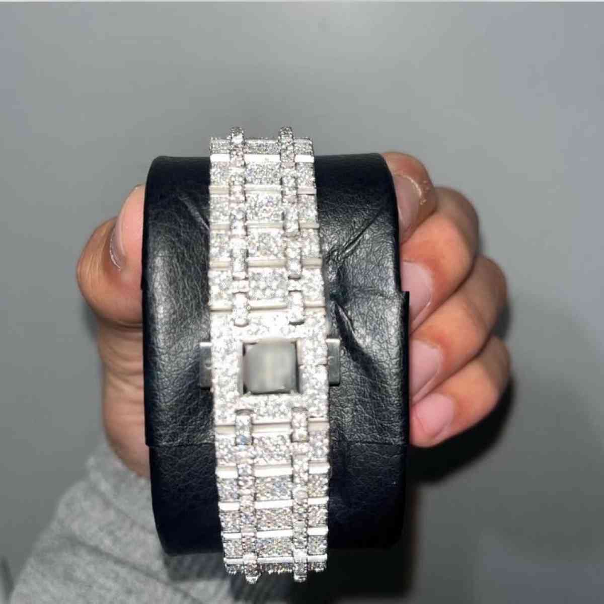 men vvs mossinite ap watch great condition - Baltimore, Maryland - FleaMarketBay