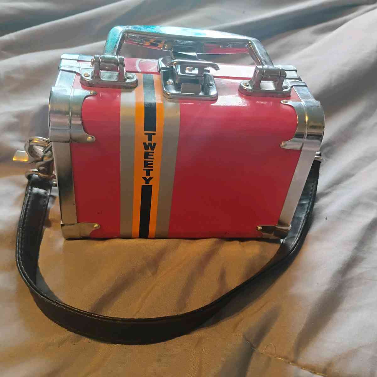 Looney tunes purse Tweety bird - Pittsburgh, Pennsylvania