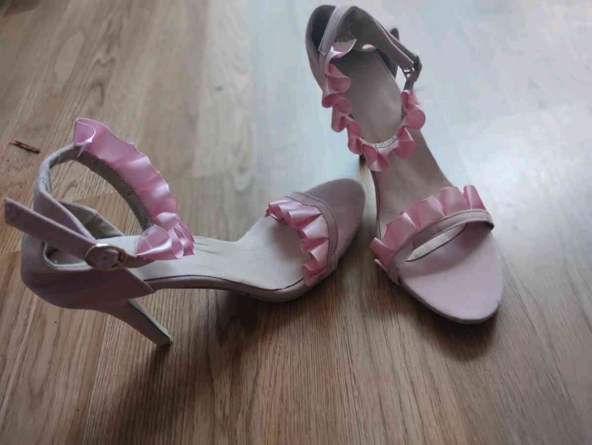 The limited mini floral silk dress - Kissimmee, Florida - FleaMarketBay