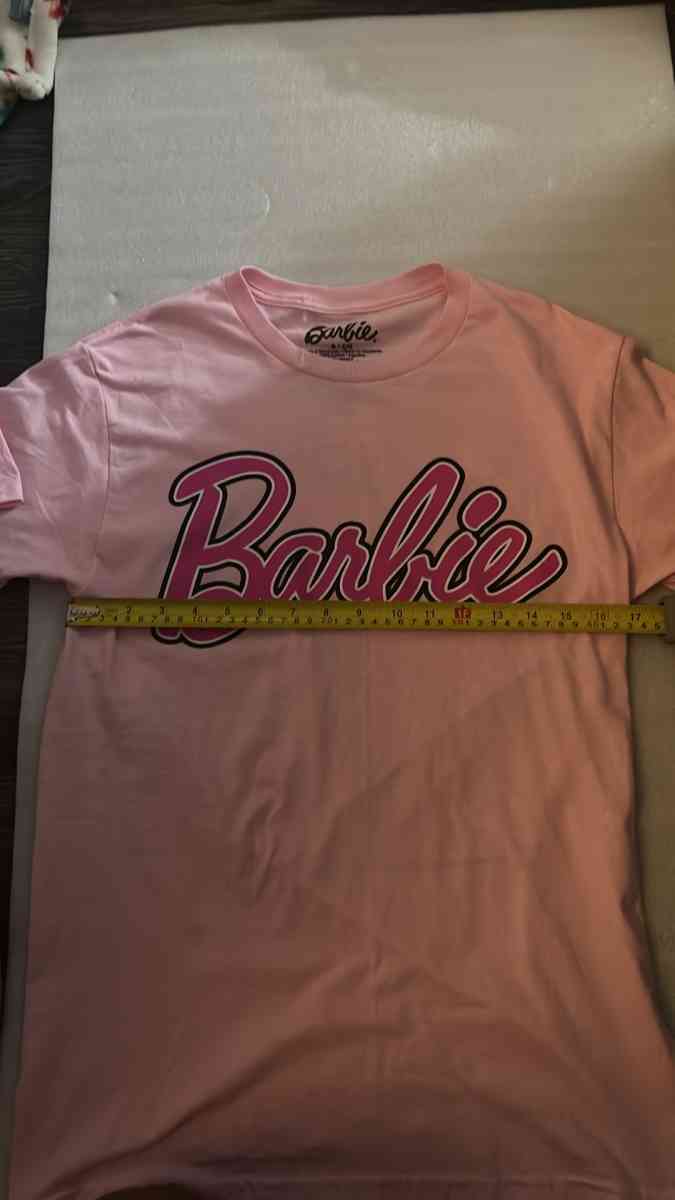 Barbie Official Living the Dream Life Pink TShirt Size S - Atlanta, Georgia - FleaMarketBay