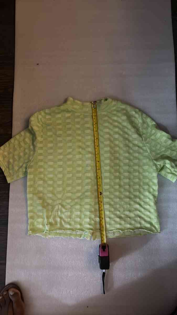 Free People Mock Neck Textured Button Closure Back TShirt Si - Atlanta, Georgia - FleaMarketBay