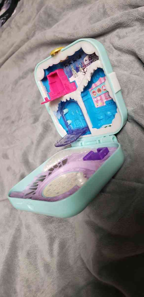 polly pocket - Las Vegas, Nevada - FleaMarketBay
