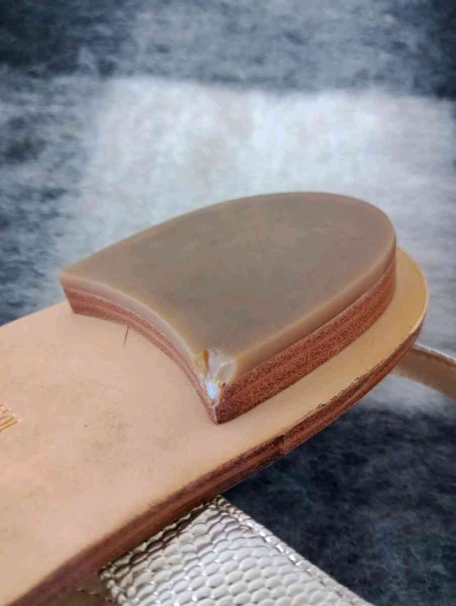 MICHAEL Michael Kors Plate Sandal Gold Metallic Snake Womens - Frostproof, Florida - FleaMarketBay