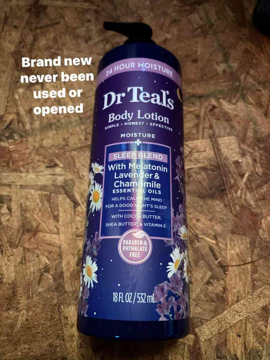 Bath set - Fairmont, West Virginia