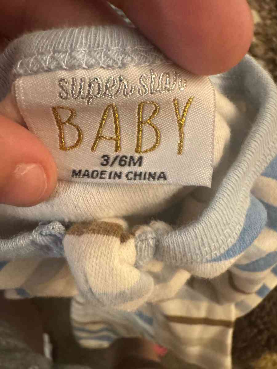 3 to 6 month onesie like new - Arvada, Colorado - FleaMarketBay