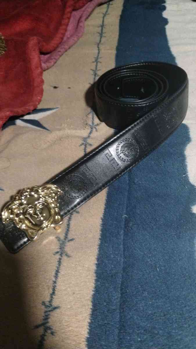 Versace belt - Las Vegas, Nevada - FleaMarketBay