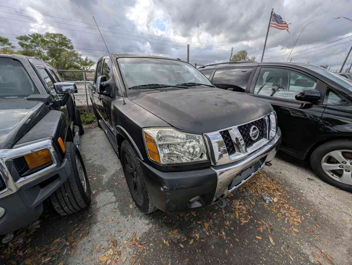 2010 Nissan Titan - Tampa, Florida - FleaMarketBay