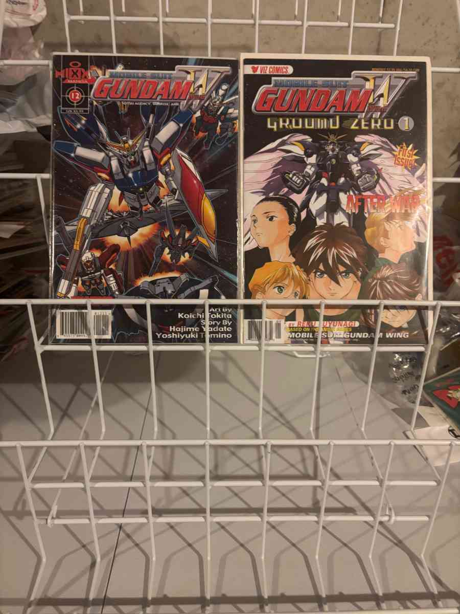 Gundam wing comic books - Blue Mound, Illinois