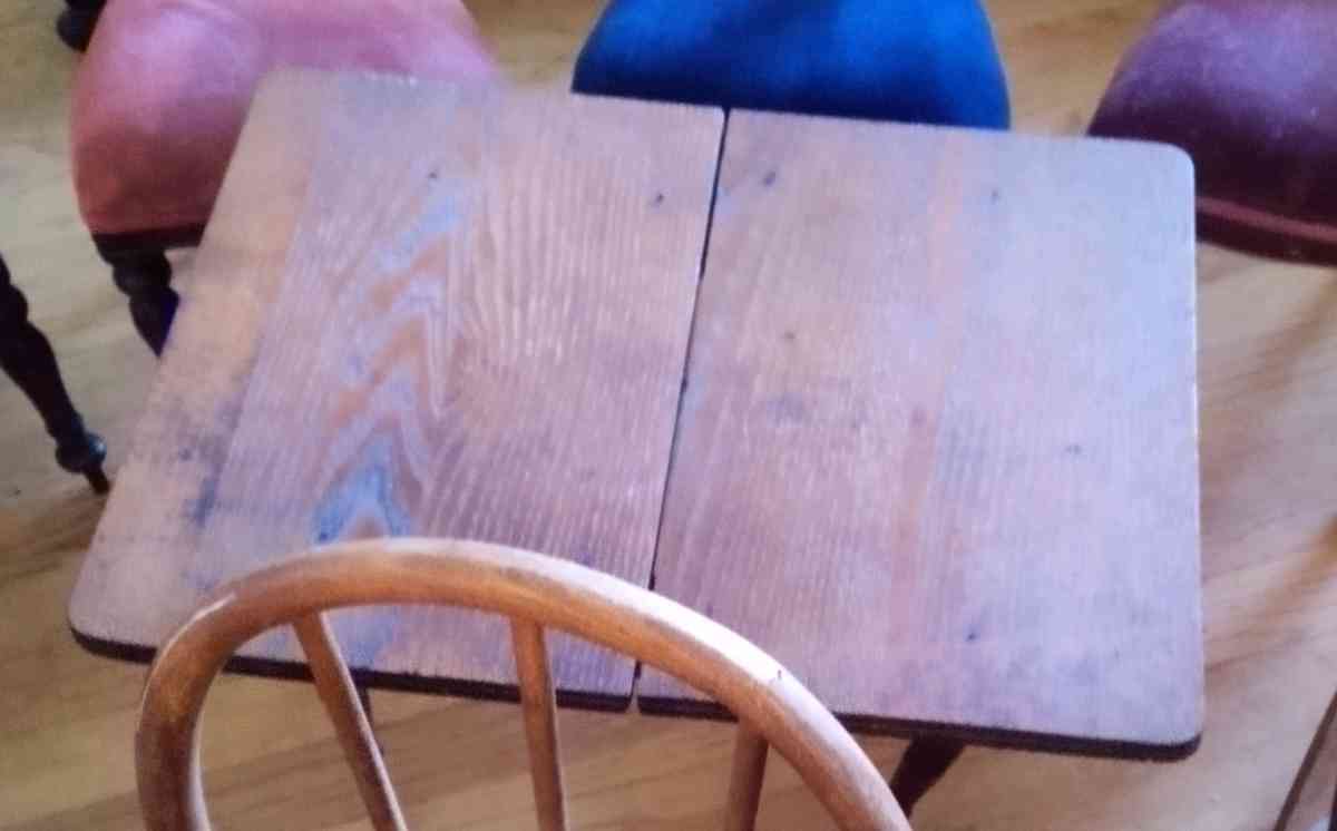 childrens chairs - Huntland, Tennessee - FleaMarketBay