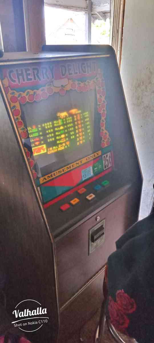 old slot machine