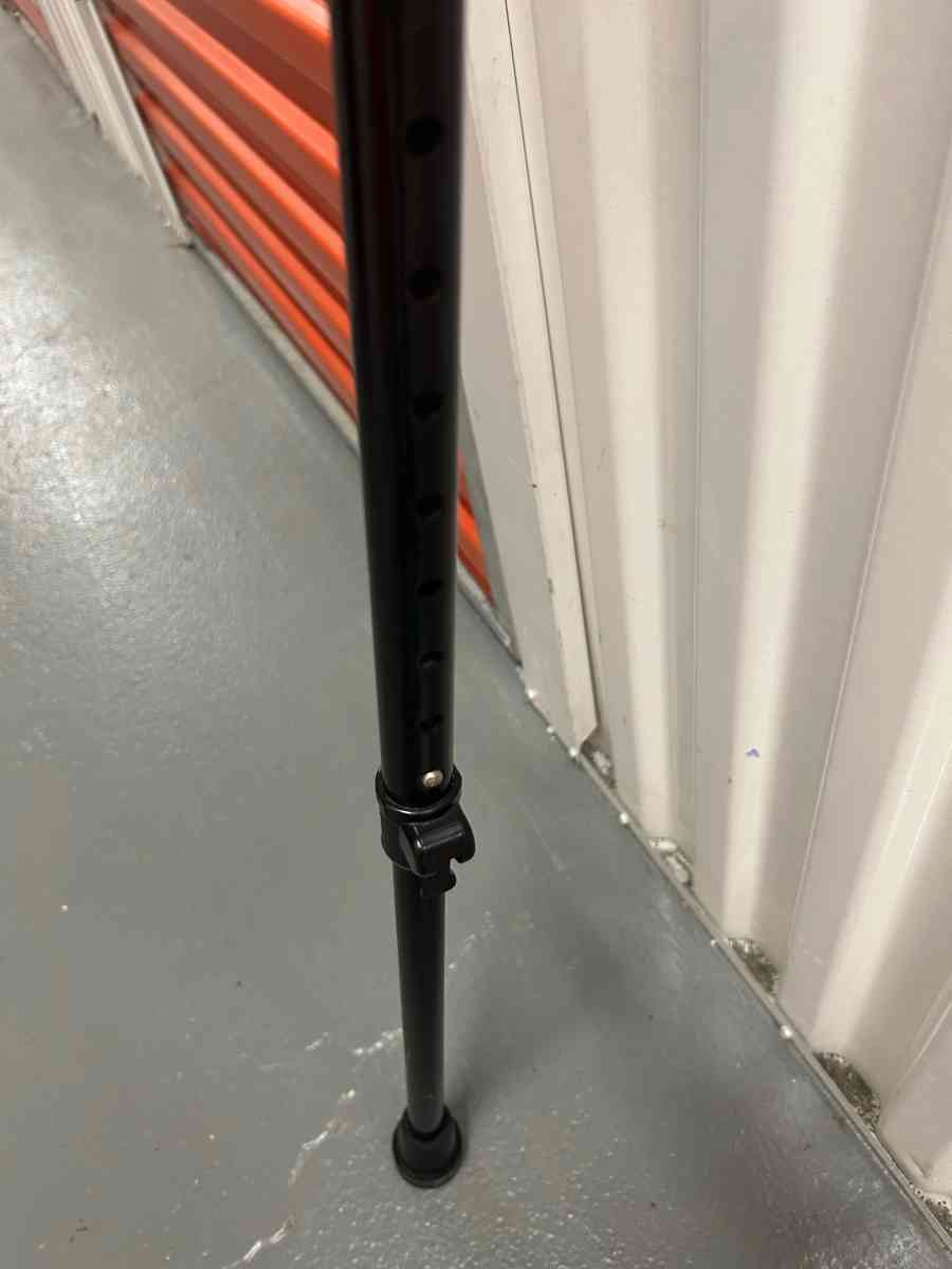 Height adjustable aluminum walking cane - Rochelle Park, New Jersey - FleaMarketBay
