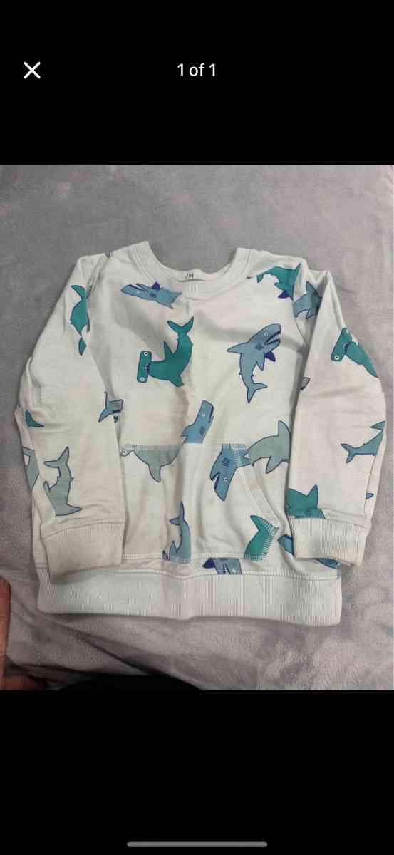 childs clothing 5t - Yakima, Washington - FleaMarketBay