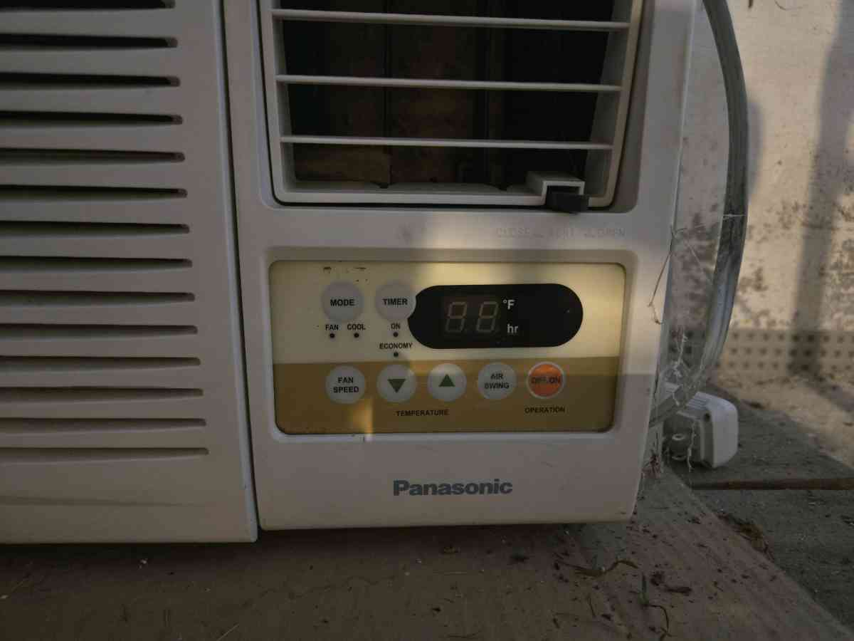 3 Ac units  one 4000 BTU one 5000 BTU one 15000 BTU - Milford, Massachusetts - FleaMarketBay