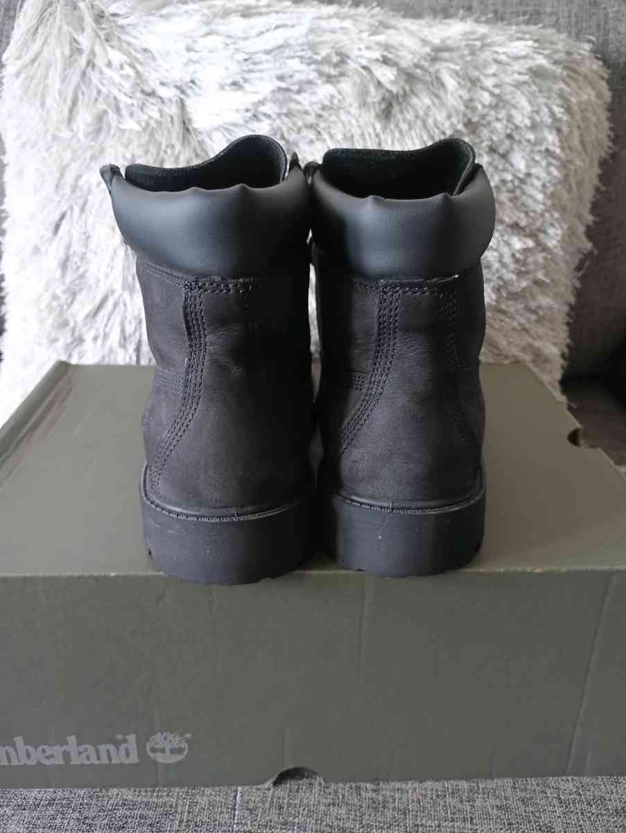 Timberland Premium 6 Inch Waterproof Boots Color Black Nubuc - Frostproof, Florida - FleaMarketBay