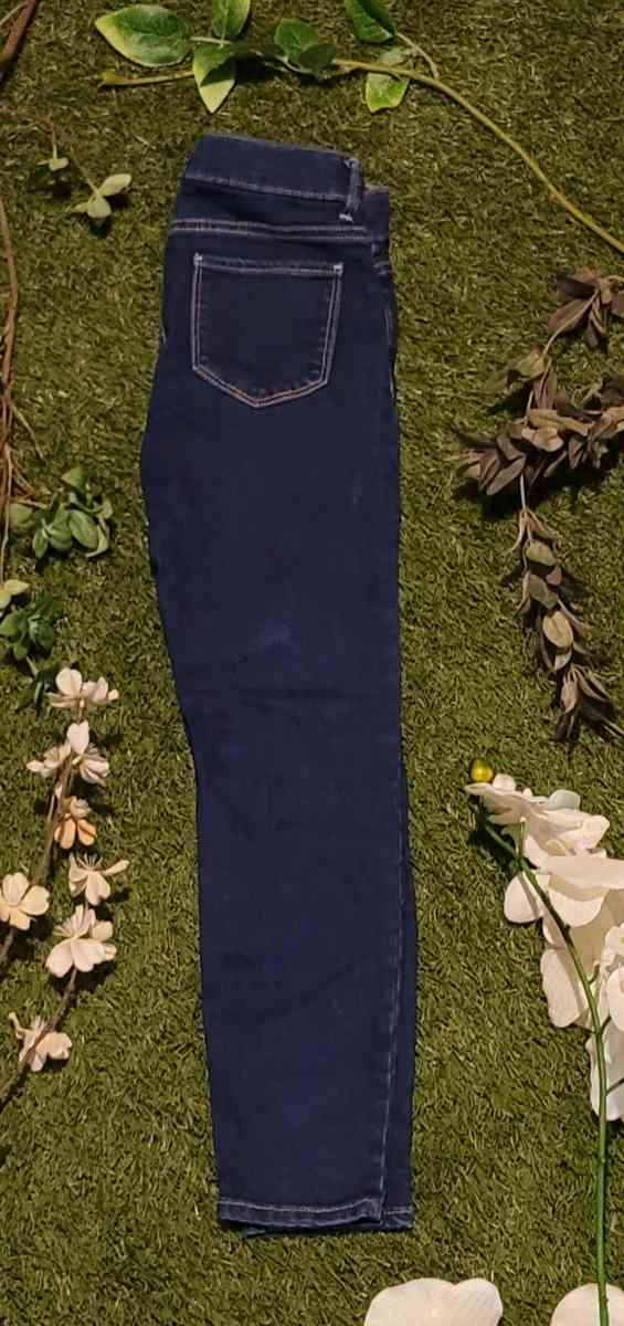 Dark Wash Distressed Girls Jeans - Baltimore, Maryland - FleaMarketBay