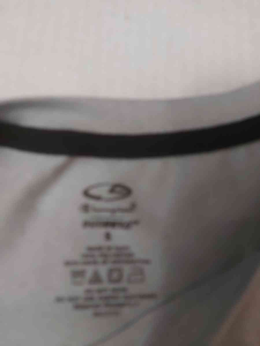 Champion C9 Duodry Gray Tank Size S - Atlanta, Georgia - FleaMarketBay