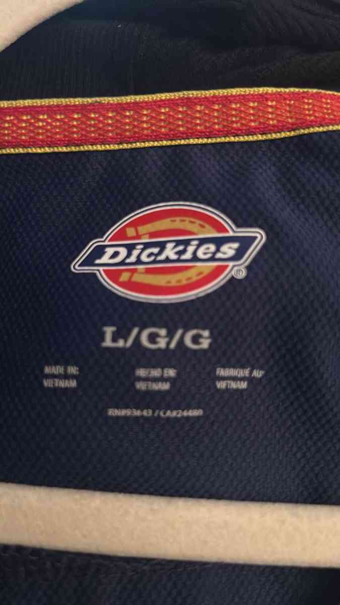 Dickies VNeck Navy Scrub Top Size L DK730 - Atlanta, Georgia - FleaMarketBay